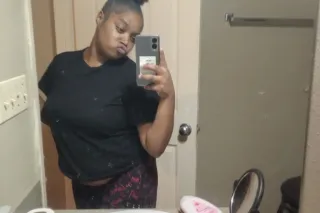 ✨ "Hi! I provide great service. I'm available — you can call me anytime! 📞😊" - Image 1